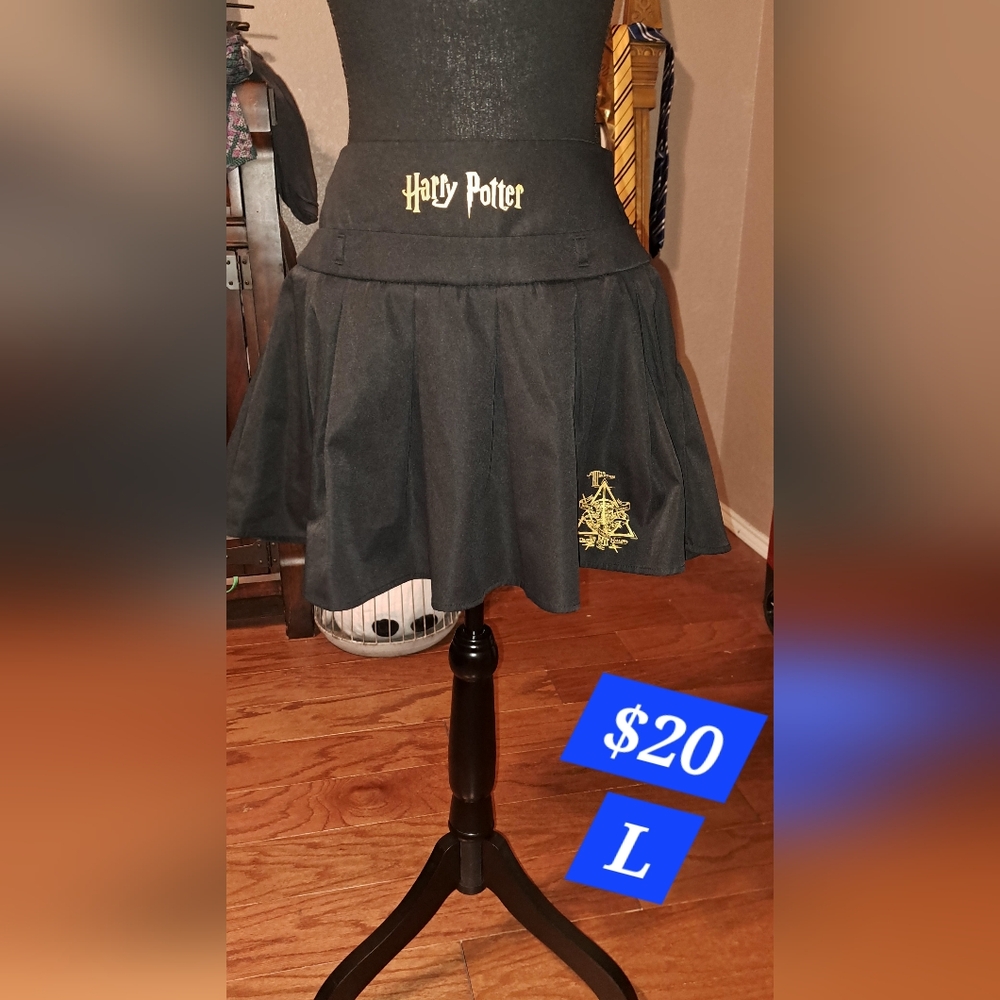 Black Harry Potter  Pleated Skirt